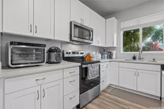 Photo #3: 202606843 Listing 