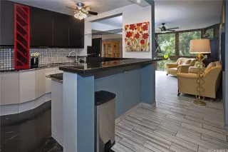 Photo #2: 202606867 Listing 