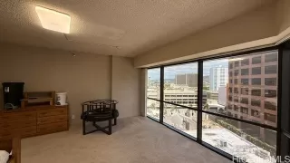 Photo #5: 202606881 Listing 