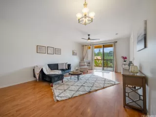 Photo #3: 202606883 Listing 