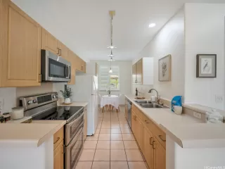 Photo #4: 202606883 Listing 