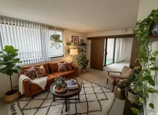 Photo #6: 202606889 Listing 