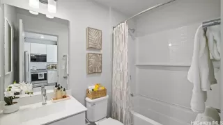 Photo #6: 202606890 Listing 