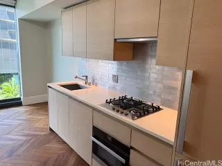 Photo #3: 202606910 Listing 