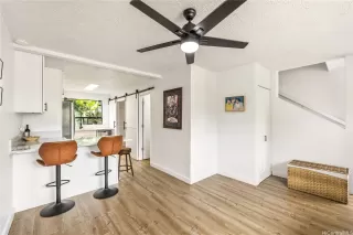 Photo #4: 202606916 Listing 