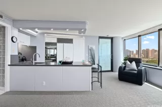 Photo #4: 202606928 Listing 