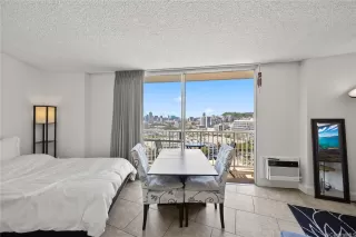 Photo #4: 202606954 Listing 