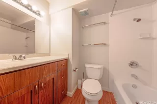 Photo #5: 202606961 Listing 