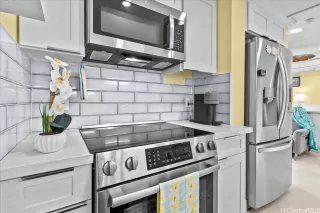 Photo #5: 202606965 Listing 