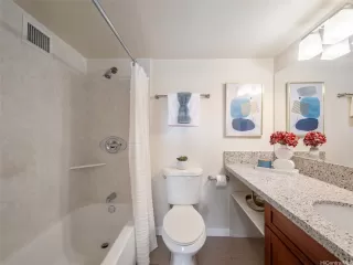 Photo #5: 202606970 Listing 