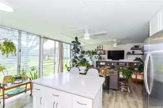 Photo #3: 202606978 Listing 