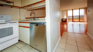 Photo #6: 202606983 Listing 