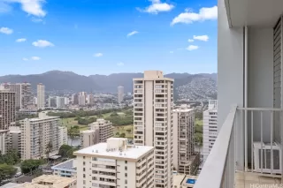 Photo #3: 202606985 Listing 