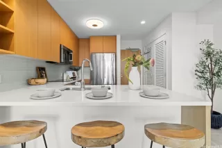 Photo #2: 202606988 Listing 