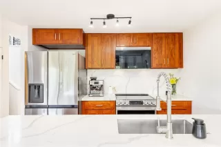 Photo #3: 202607015 Listing 