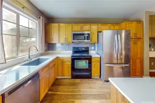 Photo #3: 202607033 Listing 