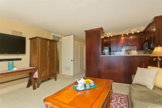 Photo #3: 202607046 Listing 