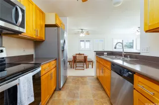 Photo #4: 202607052 Listing 