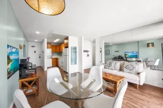 Photo #4: 202607061 Listing 