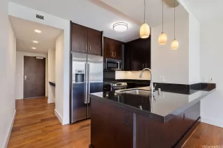 Photo #3: 202607068 Listing 