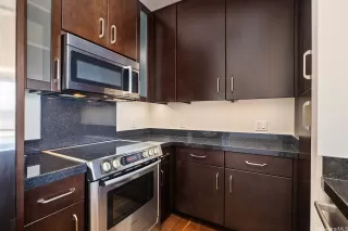 Photo #4: 202607068 Listing 