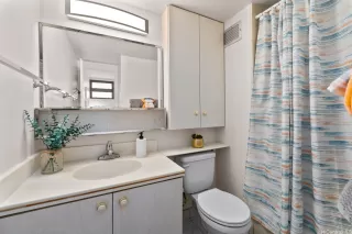 Photo #3: 202607075 Listing 