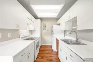 Photo #3: 202607085 Listing 