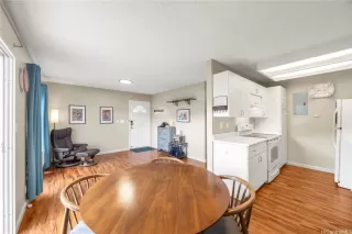 Photo #6: 202607085 Listing 