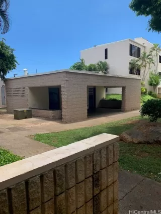 Photo #4: 202607095 Listing 