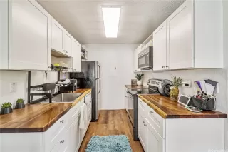 Photo #6: 202607100 Listing 