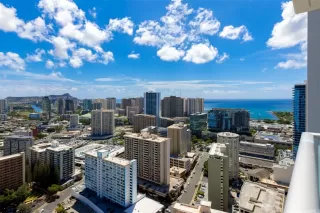 Photo #4: 202607136 Listing 