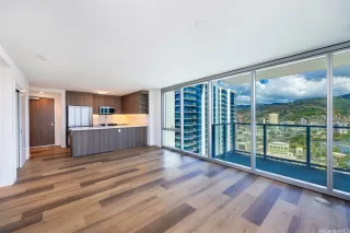 Photo #6: 202607136 Listing 