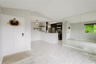 Photo #3: 202607140 Listing 