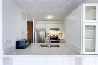 Photo #6: 202607144 Listing 