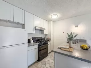 Photo #3: 202607159 Listing 