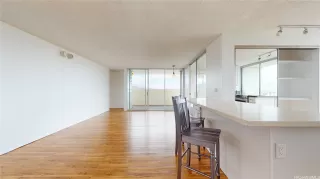 Photo #3: 202607201 Listing 