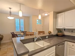 Photo #4: 202607209 Listing 