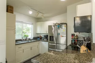 Photo #3: 202607214 Listing 