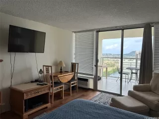 Photo #5: 202607251 Listing 