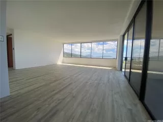 Photo #3: 202607259 Listing 