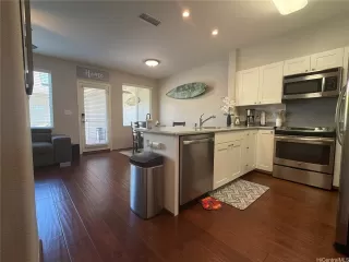 Photo #6: 202607267 Listing 