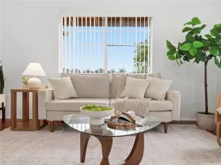 Photo #5: 202607275 Listing 