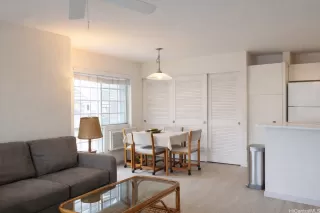 Photo #2: 202607279 Listing 