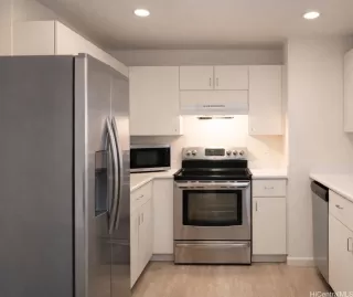 Photo #3: 202607279 Listing 