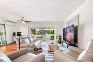 Photo #4: 202607288 Listing 