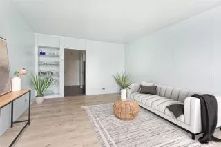 Photo #2: 202607326 Listing 