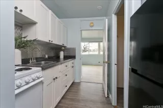 Photo #3: 202607326 Listing 