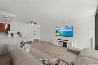 Photo #2: 202607338 Listing 