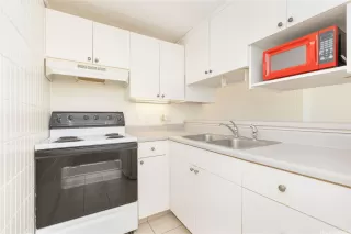Photo #6: 202607349 Listing 