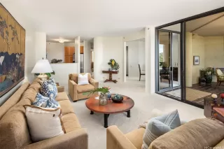 Photo #2: 202607394 Listing 